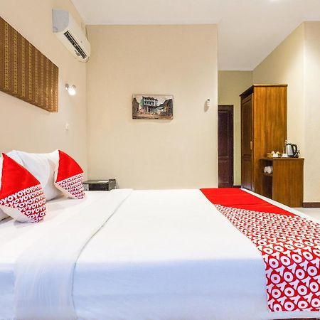Capital O 2796 Medana Bay Marina 호텔 탄정 외부 사진